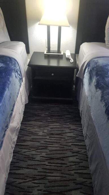 Osu Hotel 2 Queen Beds Hotel Room 132 Stillwater Exteriör bild